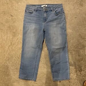 Crop jeans stretchy size 10